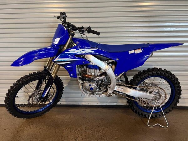 2025 Yamaha YZ450F Team Yamaha Blue