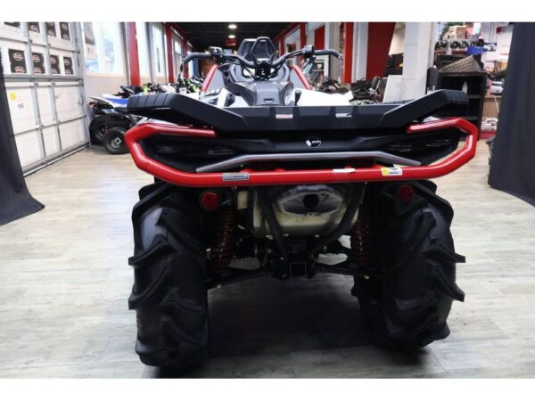 2025 Can-Am Outlander X mr 1000R Hyper Silver & Legion Red - Image 8